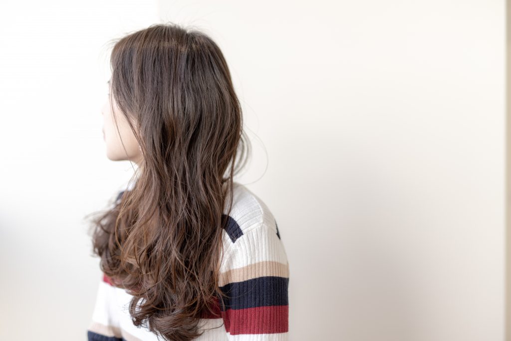 パーマヘアはブラッシングしてもいいの？ hair salon PIECE official site ｜ヘアサロン ピース